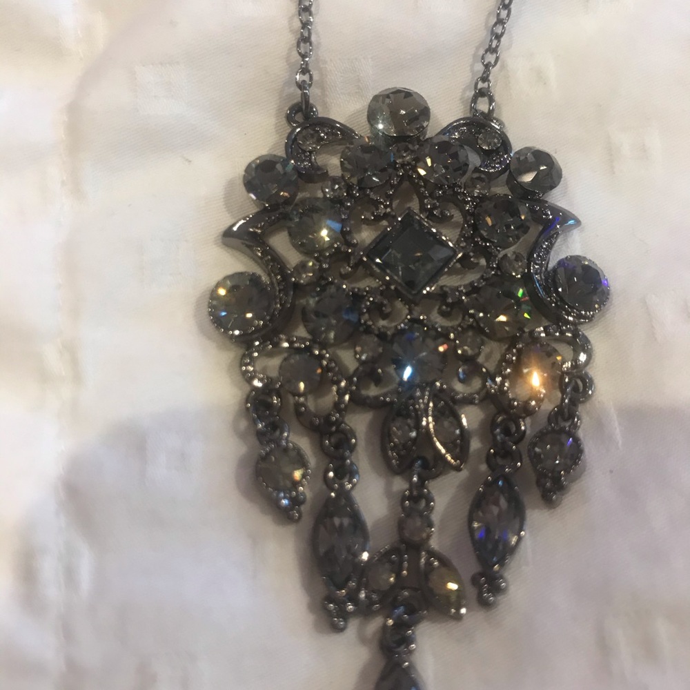 Necklace - Picture 2 of 4
